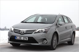 Toyota Avensis Combi 2.2 D-4D im Test: Wie gut ist der geliftete Mittelklasse-Japaner?