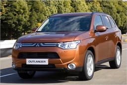 Mitsubishi Outlander Plug-in Hybrid EV: Erster aufladbarer Hybrid mit Allradantrieb