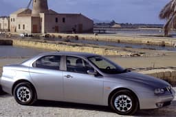 Alfa Romeo: Aktualisierte Modelle der 156 und Sportwagon