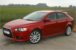 Fünf Türen und ein Dachspoiler: Mitsubishi Lancer Sportback 