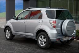 Daihatsu Terios 2WD Limited: Sondermodell mit Klimaautomatik