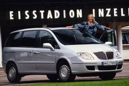 Flinkes Duo: Lancia Phedra und Anni Friesinger