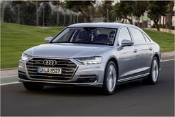 Audi A8 Test Fahrwerk Assistenten