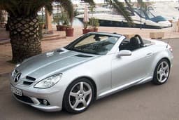 Mercedes SLK 350: Rundum gelungener Roadster mit Formel-1-Nase Mercedes SLK 350: Rundum gelungener Roadster mit Formel-1-Nase