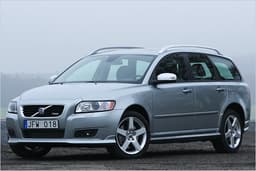 Volvo V50: R-frischend sportlicher Schweden-Kombi im Test Volvo V50: R-frischend sportlicher Schweden-Kombi im Test