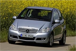 Moderne Härte: Der neue Mercedes A 160 CDI BlueEfficiency im Test Moderne Härte: Der neue Mercedes A 160 CDI BlueEfficiency im Test