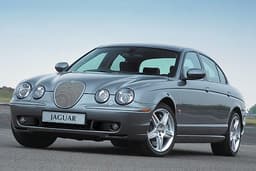 Jaguar: S-Type-Reihe auf acht Modelle erweitert Jaguar: S-Type-Reihe auf acht Modelle erweitert