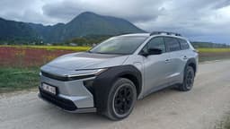 Toyota bZ4X Touring (2026) Toyota bZ4X Touring (2026)