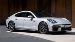 2025 Porsche Panamera Turbo S E-Hybrid 2025 Porsche Panamera Turbo S E-Hybrid