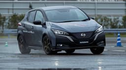 Nissan Leaf e+ with dual electric motors and all-wheel drive Nissan Leaf e+ with dual electric motors and all-wheel drive