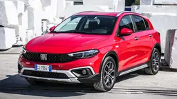 Fiat Tipo (2022) Fiat Tipo (2022)