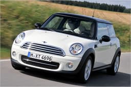 Mini Cooper D: Lifestyle-Flitzer wird aufgehübscht und sparsamer Mini Cooper D: Lifestyle-Flitzer wird aufgehübscht und sparsamer