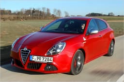 Alfa Giulietta 1.8 TBi Quadrifoglio Verde: Kleeblatt-Sportlerin im Test Alfa Giulietta 1.8 TBi Quadrifoglio Verde: Kleeblatt-Sportlerin im Test
