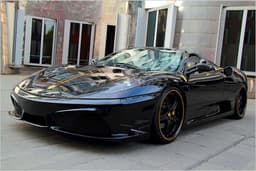 Anderson Ferrari F430: Schwarzes Rennpferd Anderson Ferrari F430: Schwarzes Rennpferd