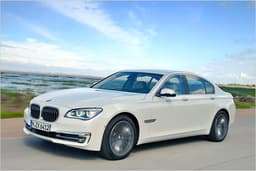 Neuer BMW 7er im Test: Wie gut ist das Flaggschiff nach dem Facelift? Neuer BMW 7er im Test: Wie gut ist das Flaggschiff nach dem Facelift?