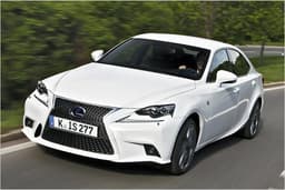 Test Lexus IS 300h: Mit Sportbefreiung Test Lexus IS 300h: Mit Sportbefreiung