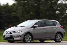 Toyota Auris Hybrid im Test: Eine echte Diesel-Alternative? Toyota Auris Hybrid im Test: Eine echte Diesel-Alternative?