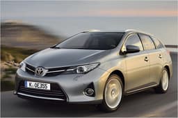 Toyota Auris Touring Sports im Test: Schlapper Hybrid, guter Diesel Toyota Auris Touring Sports im Test: Schlapper Hybrid, guter Diesel