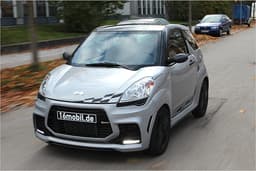 Autofahren ab 16 Jahren: Leichtkraftfahrzeug Ligier JS50L im Test Autofahren ab 16 Jahren: Leichtkraftfahrzeug Ligier JS50L im Test