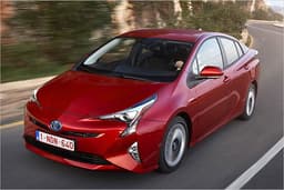 Toyota Prius IV im Test: Der Hybrid-Extremist Toyota Prius IV im Test: Der Hybrid-Extremist