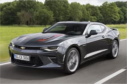 Chevrolet Camaro im Test (2016): Turbo-Vierzylinder oder V8-Sauger? Mit technischen Daten und Preisen Chevrolet Camaro im Test (2016): Turbo-Vierzylinder oder V8-Sauger? Mit technischen Daten und Preisen