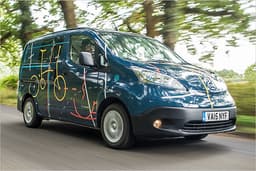 Nissan e-NV200 Workspace: Elektrotransporter zum mobilen Büro umgebaut Nissan e-NV200 Workspace: Elektrotransporter zum mobilen Büro umgebaut