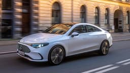 Mercedes CLA EQ in Weiß Mercedes CLA EQ in Weiß