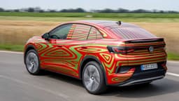 VW ID.5 GTX (Quelle: https://it.motor1.com/photo/6019277/volkswagen-id.5-gtx-prova-su-strada-del-prototipo/) VW ID.5 GTX (Quelle: https://it.motor1.com/photo/6019277/volkswagen-id.5-gtx-prova-su-strada-del-prototipo/)