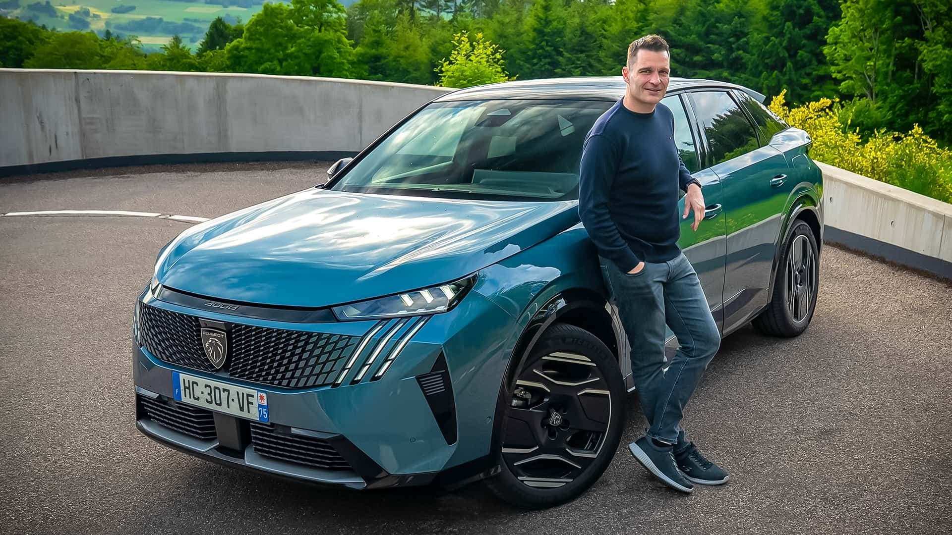 Peugeot E-3008 Dual Motor (2025) im Test Peugeot E-3008 Dual Motor (2025) im Test