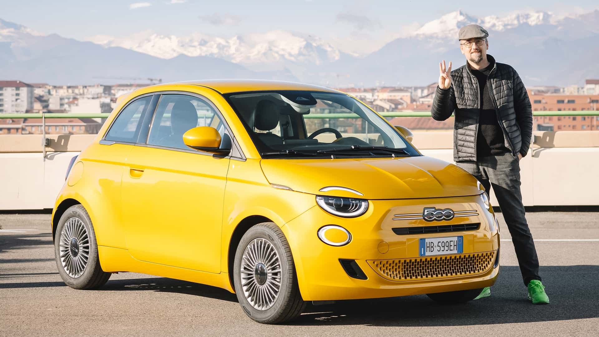 Fiat 500 Hybrid (2025) im Test Fiat 500 Hybrid (2025) im Test