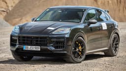2024 Porsche Cayenne V8 PHEV top version 2024 Porsche Cayenne V8 PHEV top version