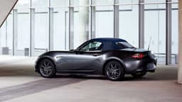 2022 Mazda MX-5 (JDM) 2022 Mazda MX-5 (JDM)