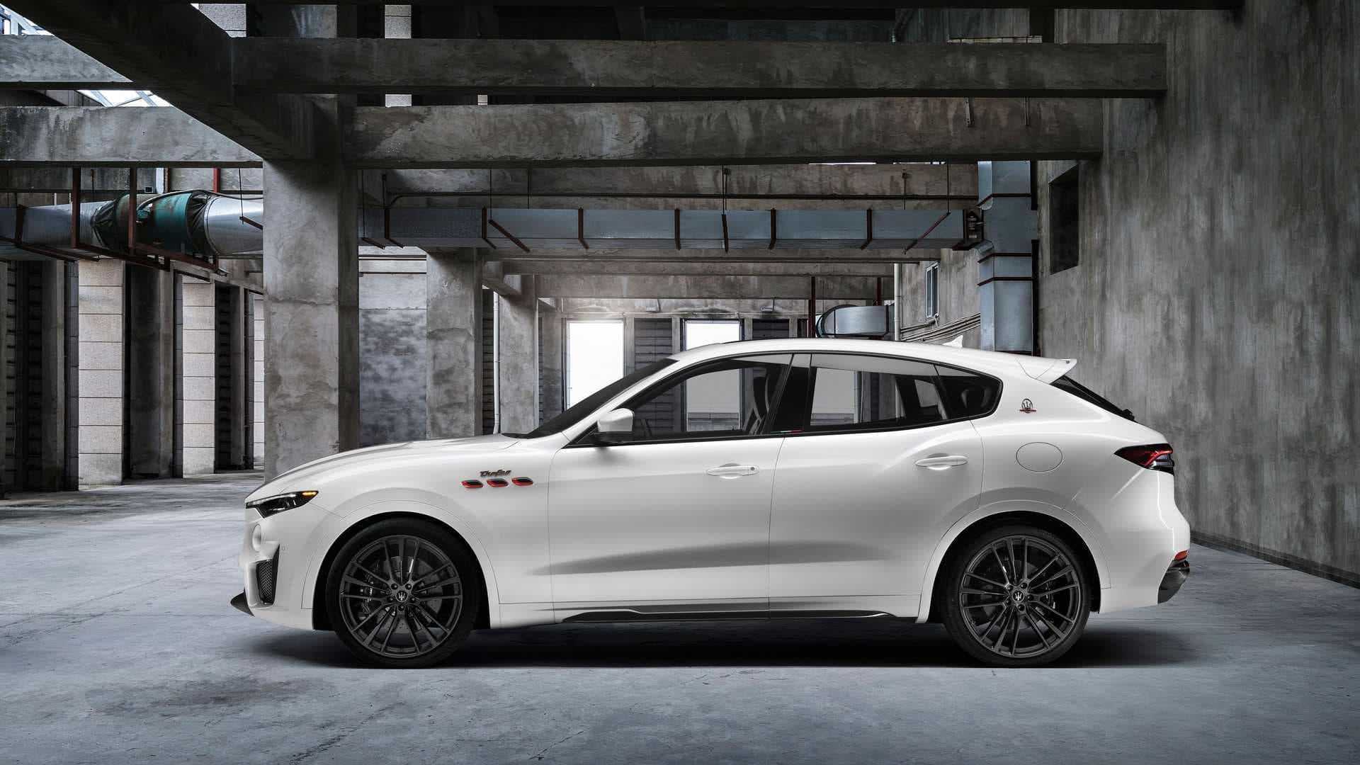 2021 Maserati Levante Trofeo 2021 Maserati Levante Trofeo