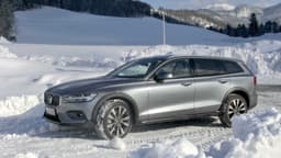 Volvo V60 Cross Country (2019) Volvo V60 Cross Country (2019)