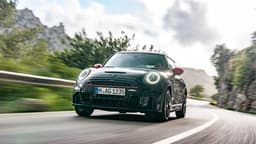 2022 Mini John Cooper Works (exterior) 2022 Mini John Cooper Works (exterior)
