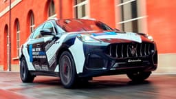 Maserati Grecale (2022) mit geringer Tarnung Maserati Grecale (2022) mit geringer Tarnung