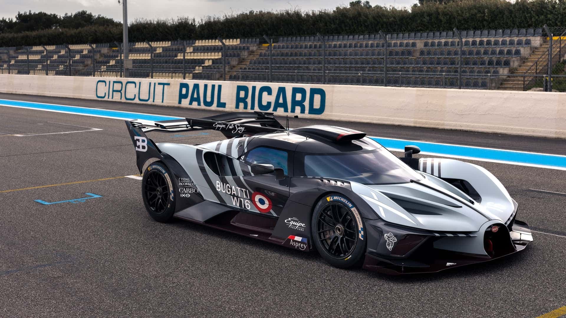 Bugatti Bolide (2025) Racetrack Feeling the Track Bugatti Bolide (2025) Racetrack Feeling the Track