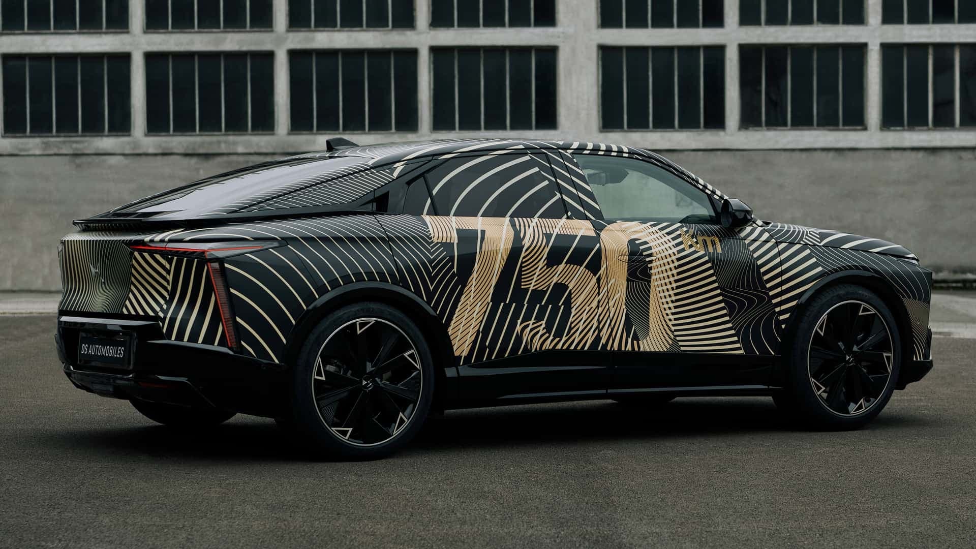 DS 8 E-Tense (2025) DS 8 E-Tense (2025)