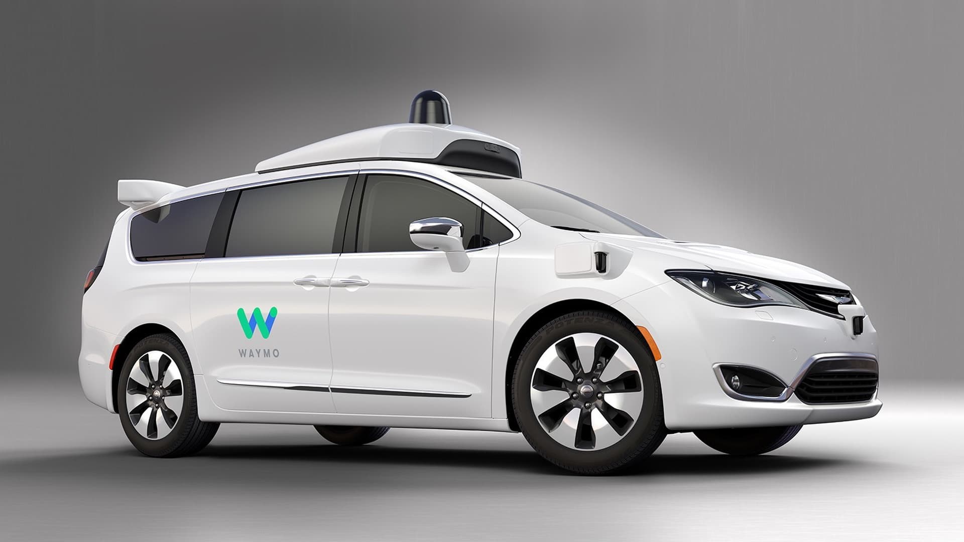 Google's driverless Waymo based on Chrysler Pacifica Hybrid Google's driverless Waymo based on Chrysler Pacifica Hybrid