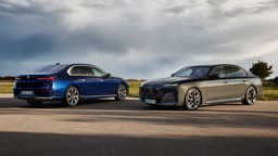 BMW M760e xDrive und BMW 740d xDrive (2023) BMW M760e xDrive und BMW 740d xDrive (2023)