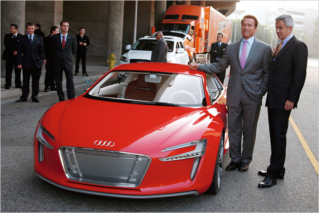 Prominent unterwegs: Die Autos der Stars und Sternchen
