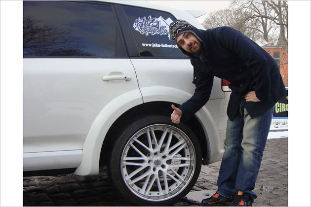 Prominent unterwegs: Die Autos der Stars und Sternchen