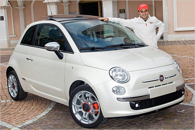 Prominent unterwegs: Die Autos der Stars und Sternchen