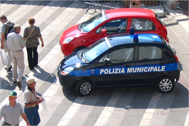 Polizeiautos aus aller Welt: So fährt Europa auf Streife