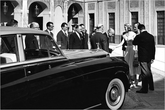 Royal unterwegs: So fahren William, Kate und die Queen