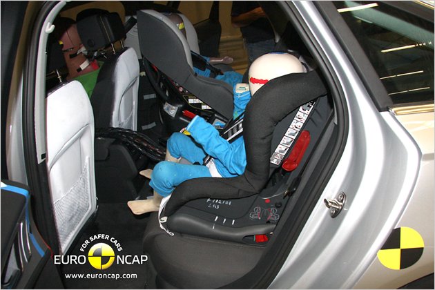 EuroNCAP August 2011: Neun Modelle gut, eines mit Schnitzer