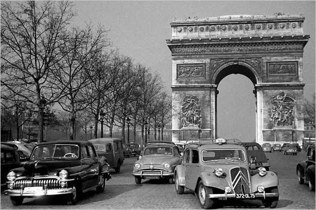 Hallo Taxi! Kraftdroschken aus aller Welt