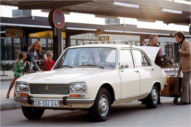 Hallo Taxi! Kraftdroschken aus aller Welt