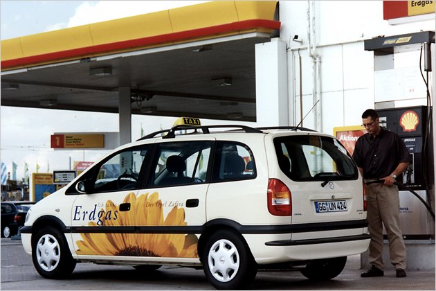 Hallo Taxi! Kraftdroschken aus aller Welt