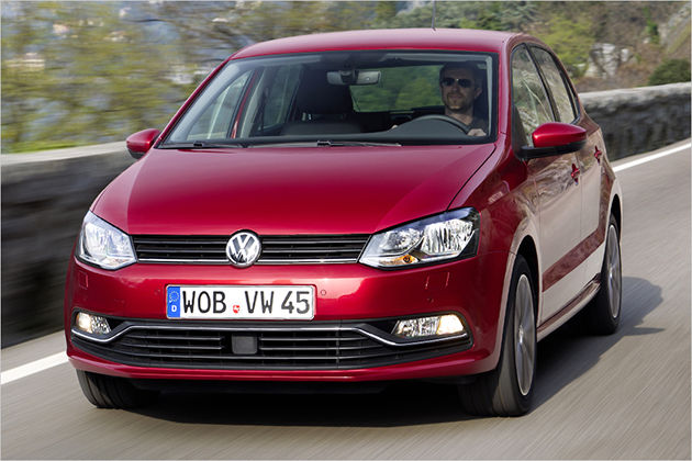 Panik in der Autobahn-Baustelle? So breit sind unsere Autos